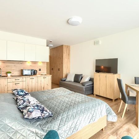Apartamenty Promenada Kasprowicza 20 Колобжег Екстериор снимка